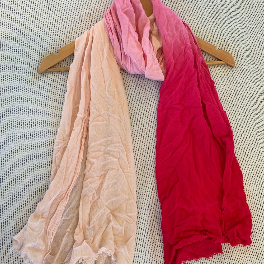 Lucky Brand scarf - Picture 1 of 4